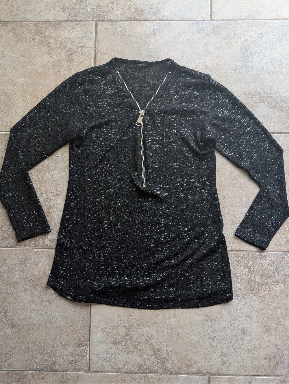 Light metallic thread sweater